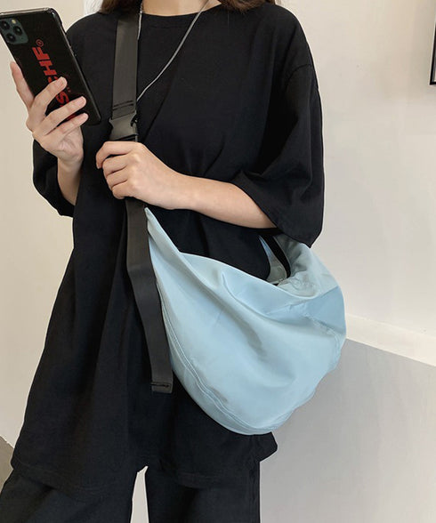 ワンショルダーバッグ大容量 ユニセックス カジュアル ショルダーバッグ 斜め掛け かばん 男女兼用 肩掛けカバン 軽い 通学バッグ シンプル ナイロンバッグ 旅行 88CXH-098